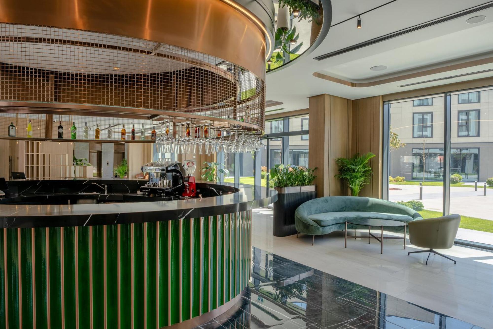 Novotel Tbilisi Center Extérieur photo